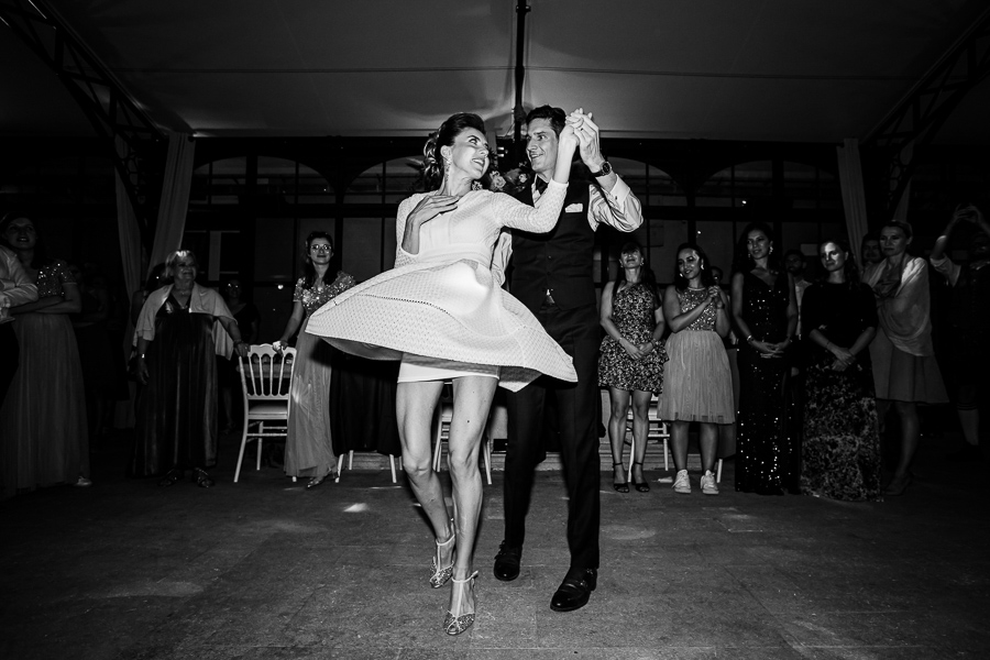 Première dansante de l'ouverture de bal des mariés à Marseille
