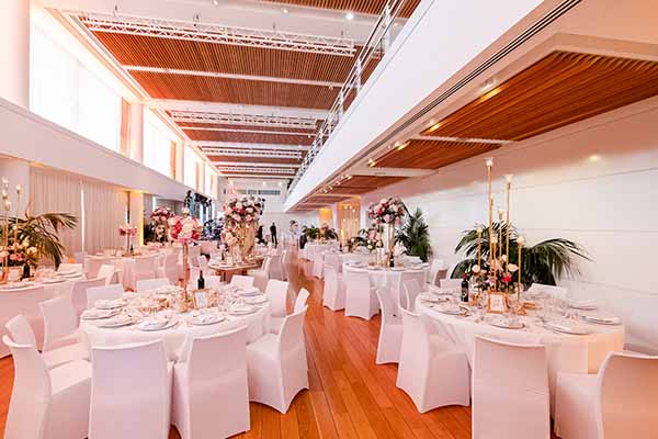 Salle de réception du mariage au Yachting Club Monaco