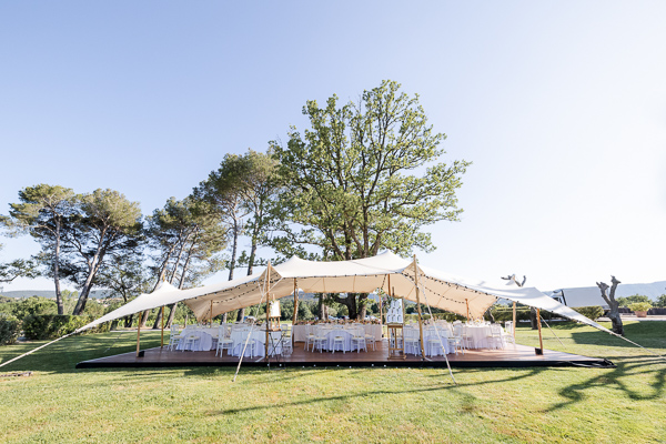 Tente de diner de mariage au Château Saint-Maur