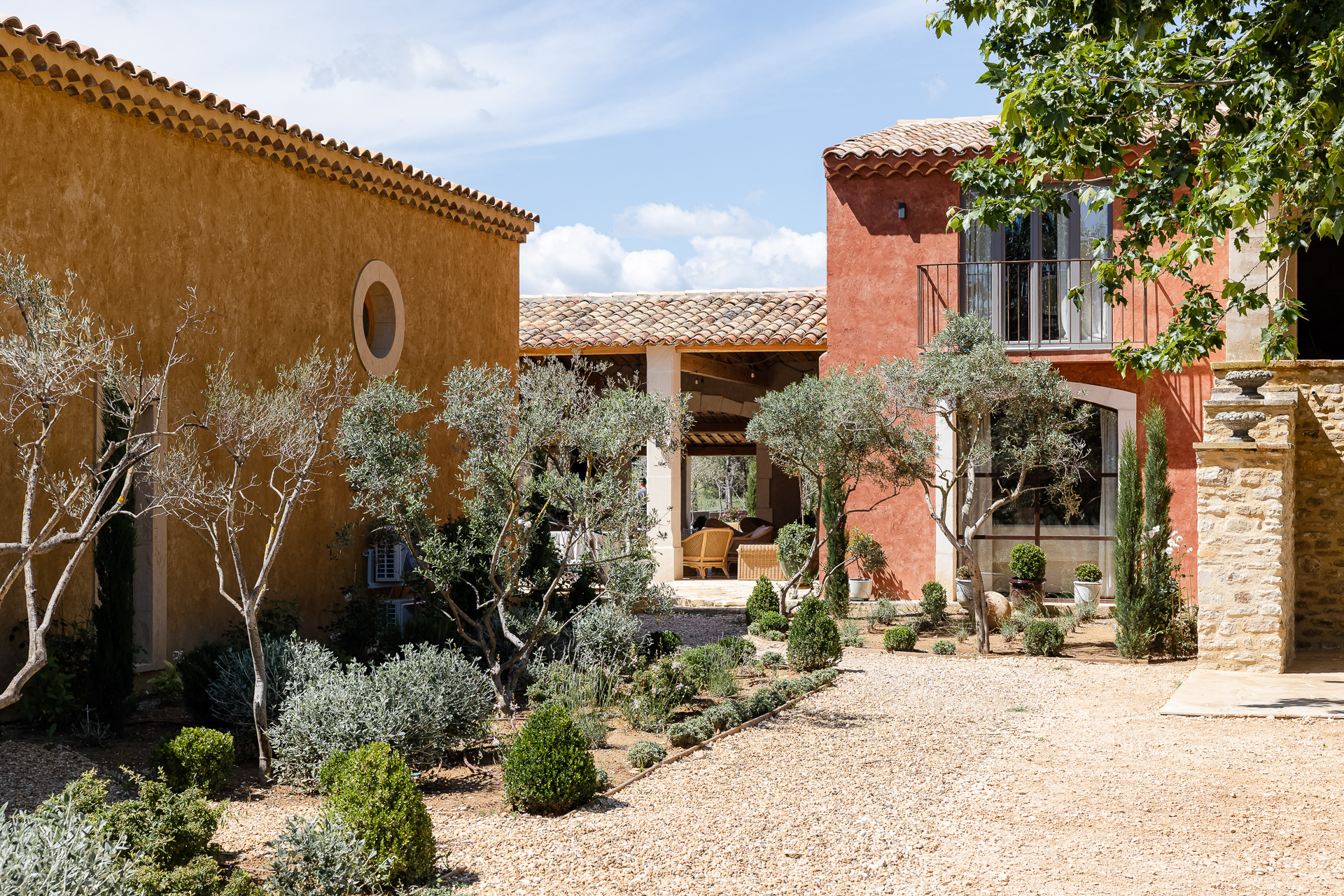 Photo des bâtiments du Domaine d'Egenia