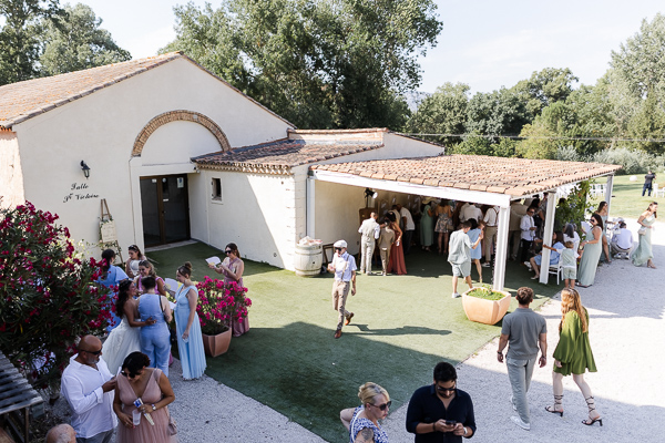 Photographe de mariage au Domaine du Moulin de l'Arc à Trets