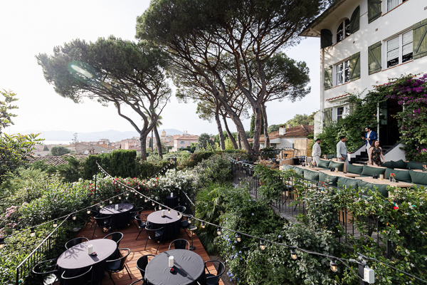 Photo de la terrasse extérieur de Le Tigrr Saint-Tropez