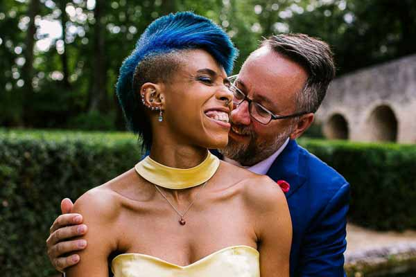 Un instant de tendresse pure où seul le bonheur de l'union compte.